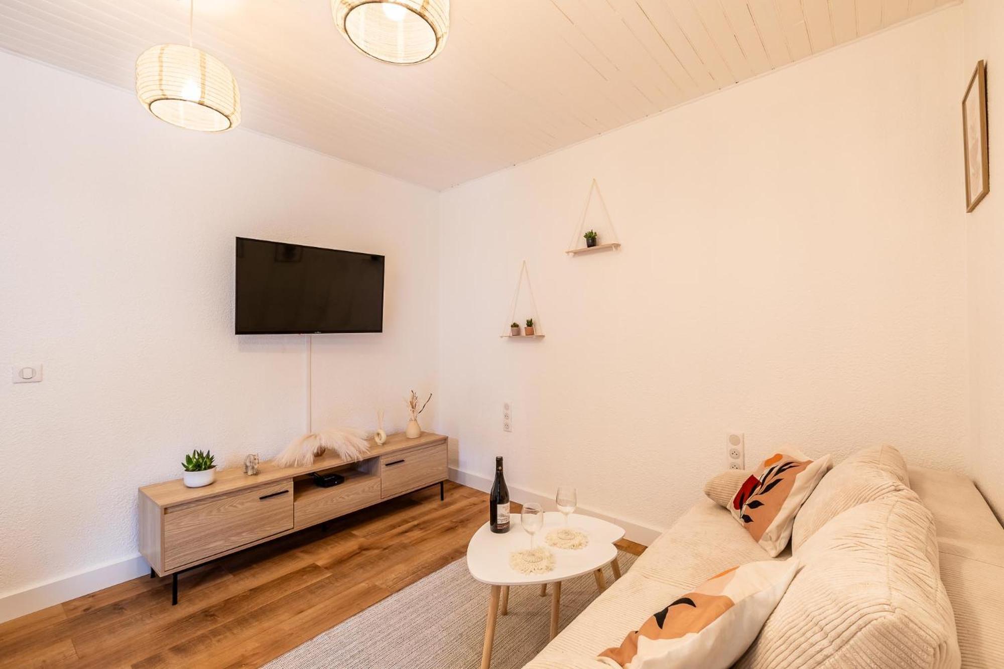 T2 Climatise Proche De Montpellier Avec Parking Public ! Appartement Saint-Georges-dʼOrques Buitenkant foto