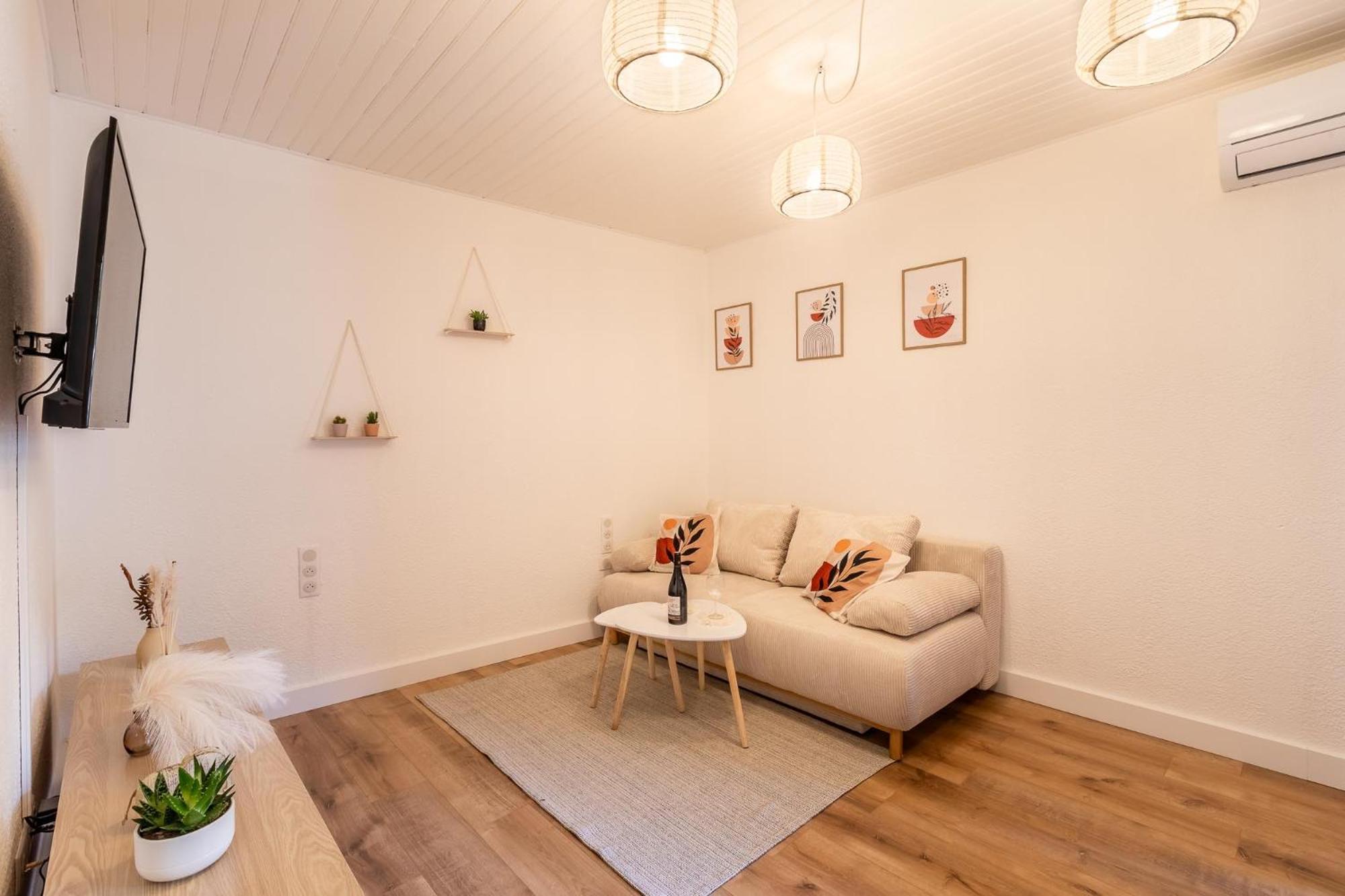 T2 Climatise Proche De Montpellier Avec Parking Public ! Appartement Saint-Georges-dʼOrques Buitenkant foto